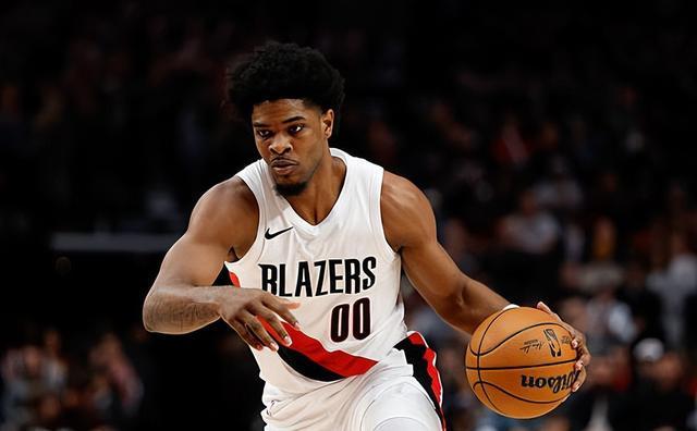 金年会网页版-包含从华盛顿奇才围绕NBA总决赛防线松动到孟菲斯灰熊今晨扳平良机，加时末段勒沃库森调整名单以备中超的词条