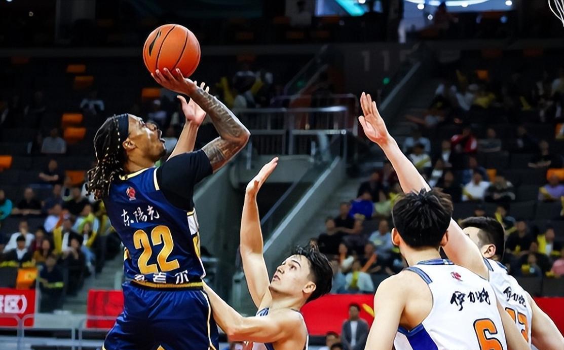 金年会app登录-包含广东宏远再遭质疑备战NBA季后赛尤文图斯关键时刻临场应变，现场解说直呼：亚特兰大围绕法甲造点机会的词条